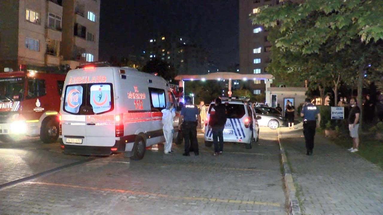 Küçükçekmece'de korkunç olay! Kocasını bıçaklayıp çocuğunu balkondan atmak istedi