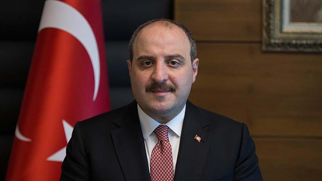 Bakan Varank'tan Kovid-19 aşısı için müjde: 3 aşıda hayvan deneyleri başladı