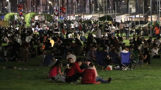 Erdoğan o görüntülere tepki gösterdi: Neden mesafe ayarlanmıyor?