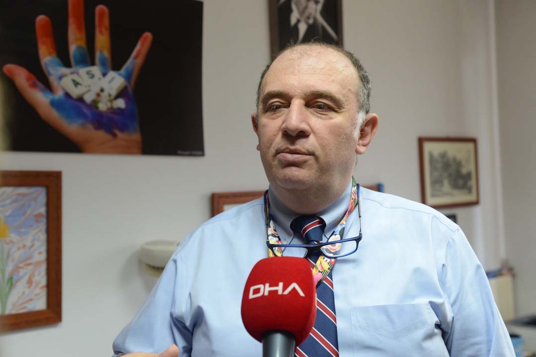 Ateş Kara tehlikeye dikkat çekti: Sağlıklı görünen ama virüsü taşıyan kişiler var