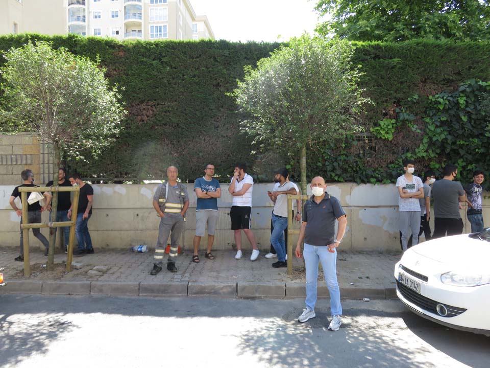 Ümraniye'de yüksek gerilim hattında patlama! Mahalleli sokağa döküldü