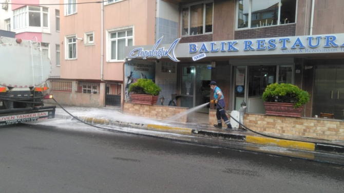 Salgınla mücadelede hız kesmedi