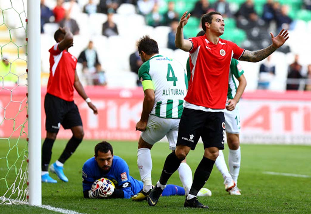 Gençlerbirliği, 87 günlük aranın ardından galibiyeti tattı!