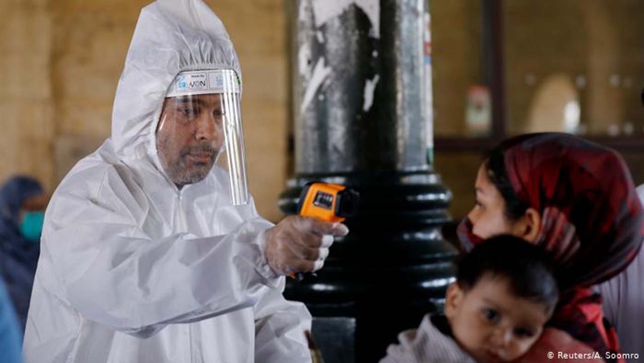 Pakistan'da kriz kapıda! Hastanelerin doluluk oranı yükseldi