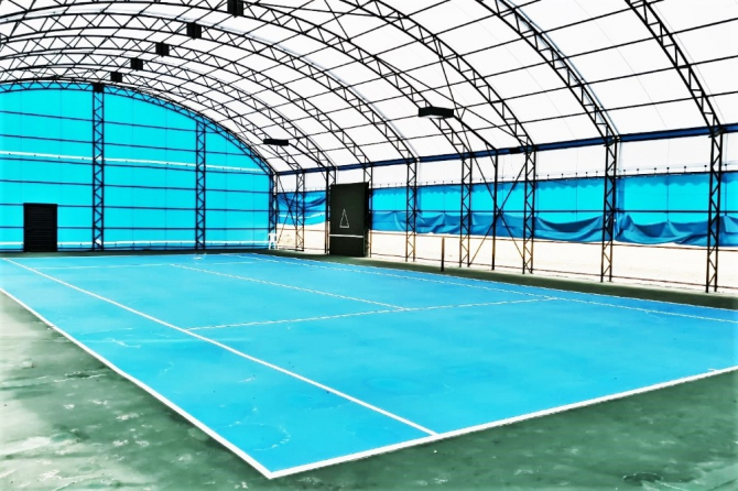 100. Yıl Gençlik Merkezi spor tesisleri baştan sona yenilendi