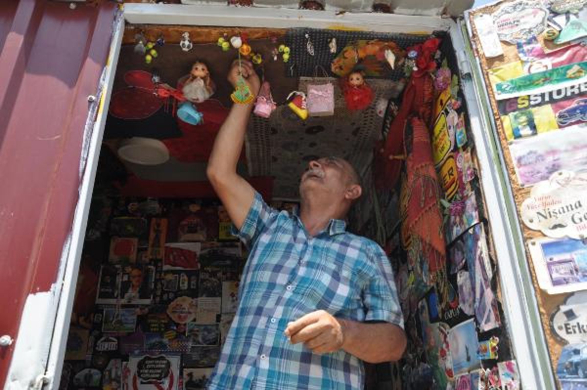 6 Yıldır barakada yaşıyor:''Artık yüzüm yok''