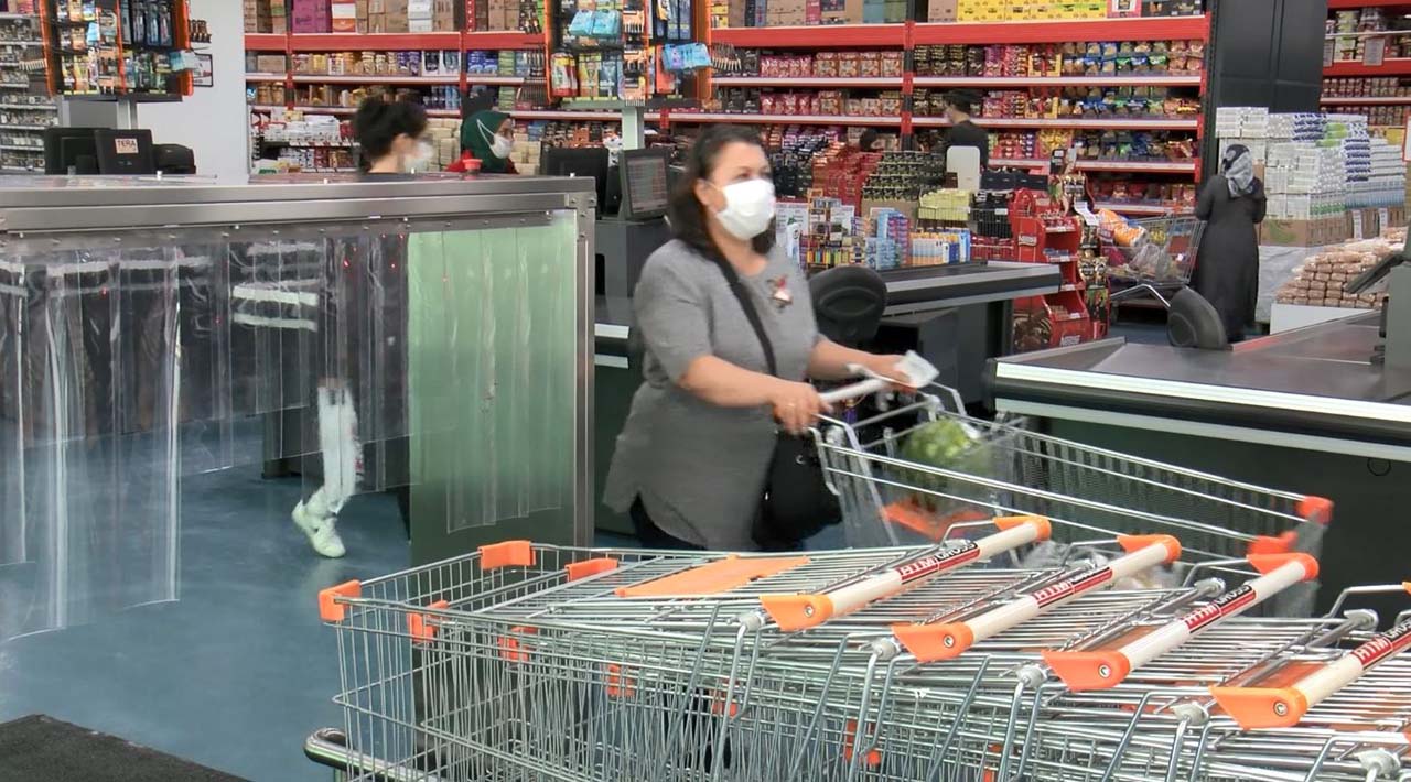 Bilim Kurulu Üyesi Yamanel uyardı: ''Marketlerde alışveriş arabalarına dikkat edin''