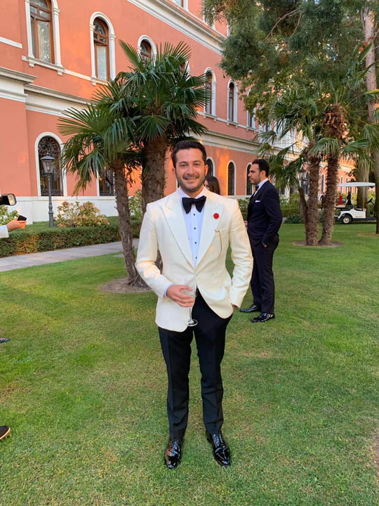 Hilal Altınbilek iş adamı David Nahmiyas ile görüntülendi!