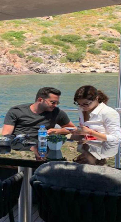 Hilal Altınbilek iş adamı David Nahmiyas ile görüntülendi!