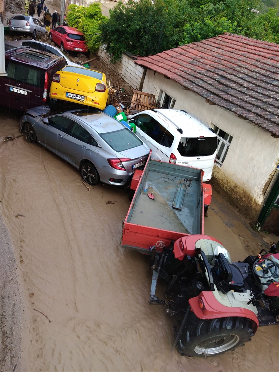 Bursa Kestel'de sel: 1 kişi hayatını kaybetti
