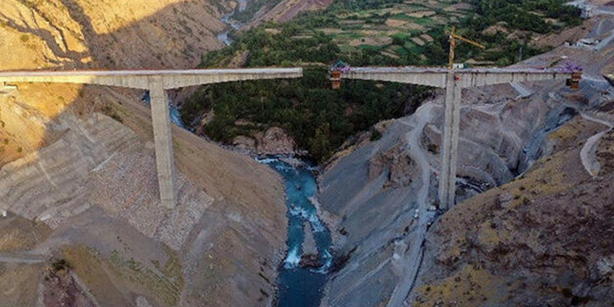 Bakan Karaismailoğlu açıkladı: 11 Temmuz'da Botan Köprüsü'nü açacağız