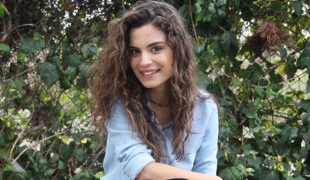 Aslı Bekiroğlu Demet Özdemir'i ti'ye aldı!