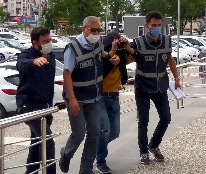 Polisin azmi sonucu genç kızı taciz eden kişi yakalandı! 