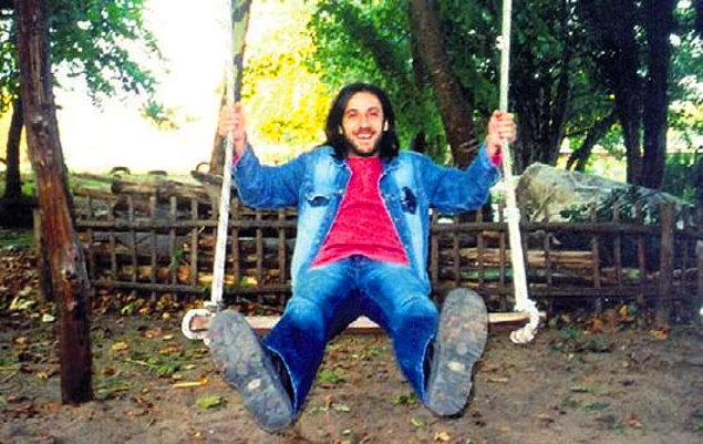 Kazım Koyuncu sözleri | Şarkıları | Kazım Koyuncu mezarı | Kazım Koyucu Nereli?