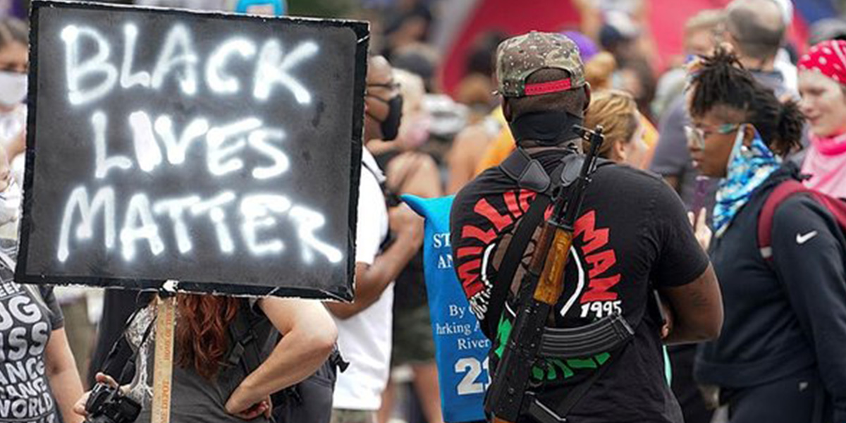 ABD'de polisin öldürdüğü Breonna Taylor için düzenlenen protestolara silahlı saldırı!