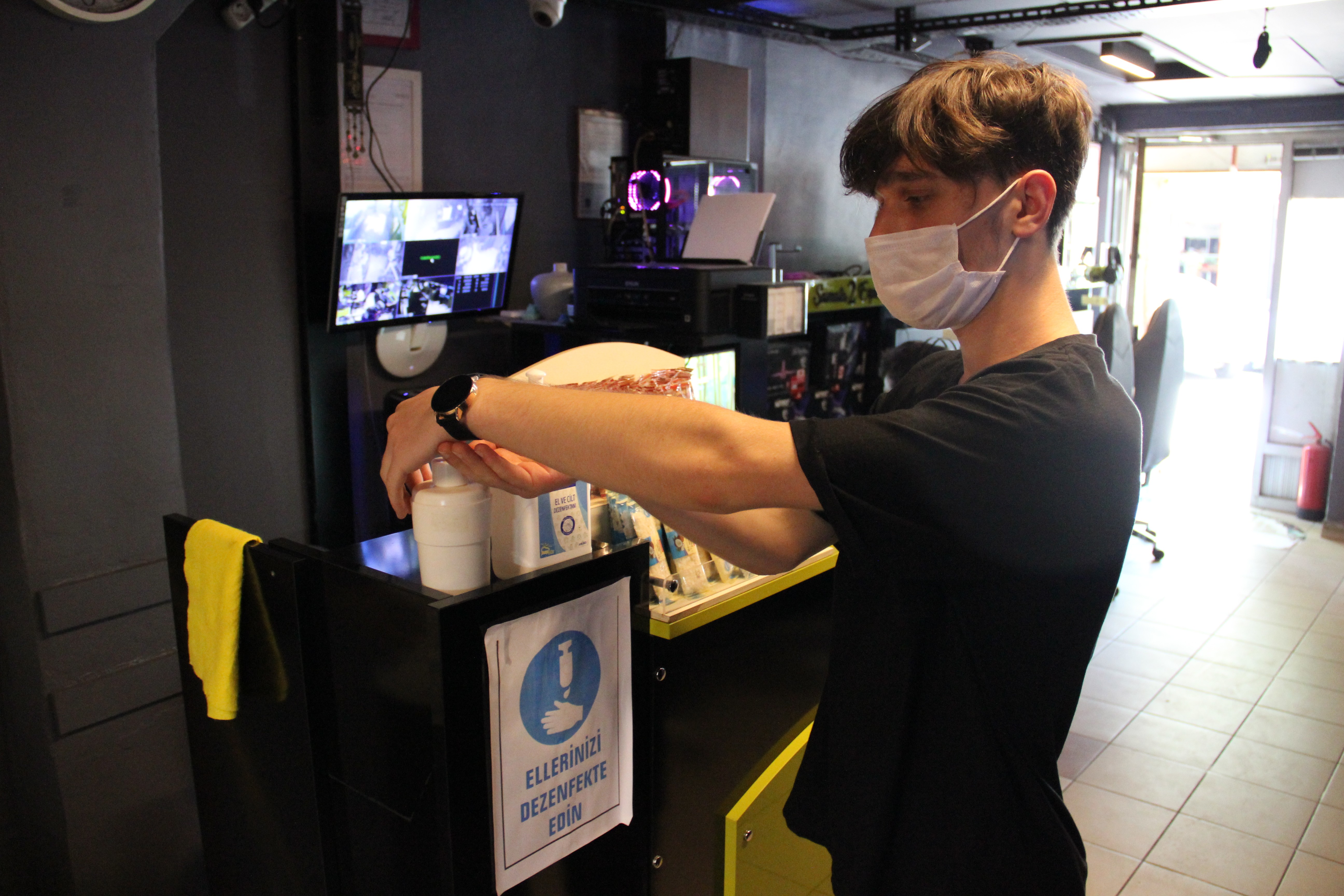 İnternet kafeler 1 Temmuz itibariyle hizmete açıldı!