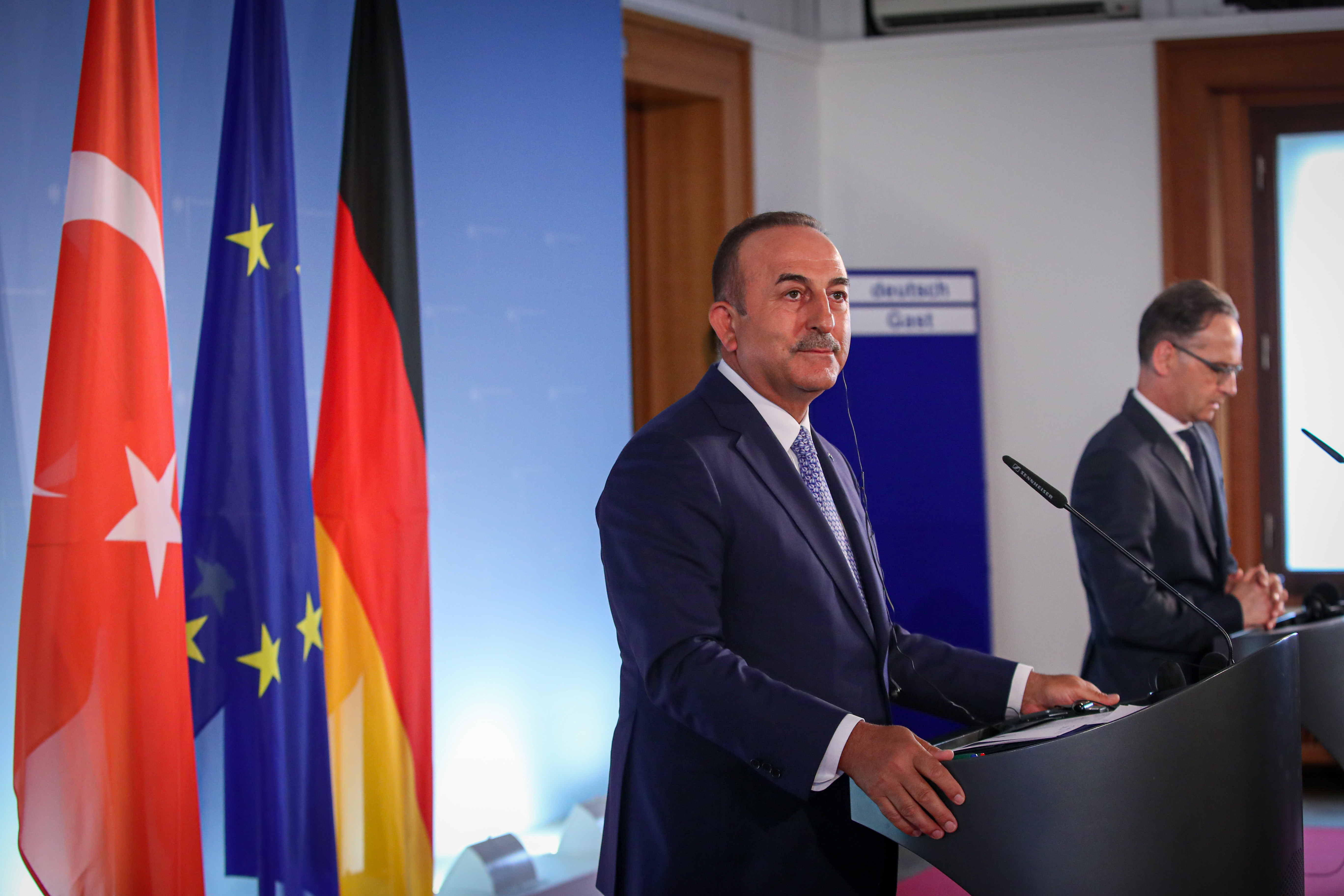 Çavuşoğlu'ndan turizm diplomasisi: Alman dostlarımız Türkiye'ye gelmek istiyor