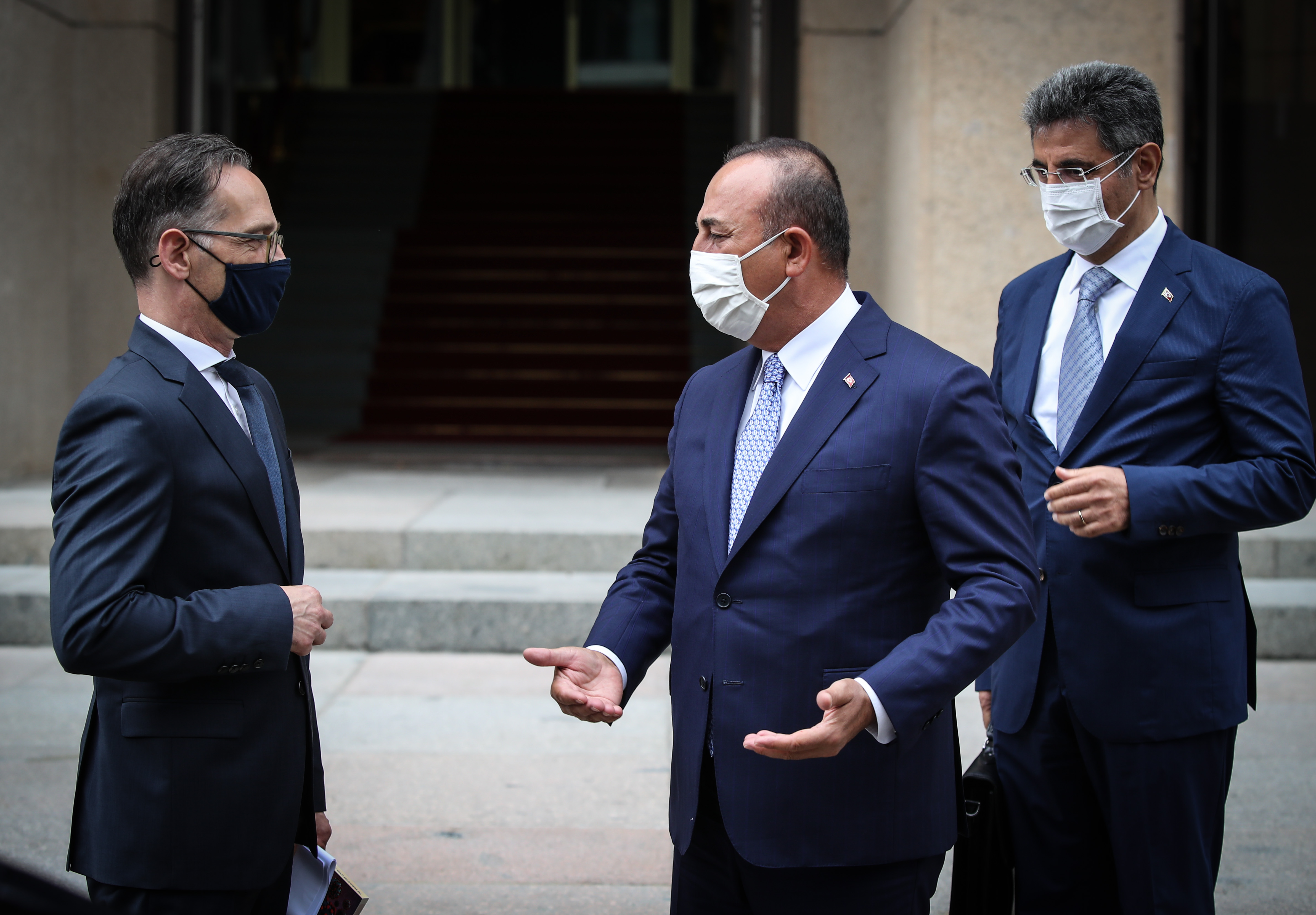 Çavuşoğlu'ndan turizm diplomasisi: Alman dostlarımız Türkiye'ye gelmek istiyor