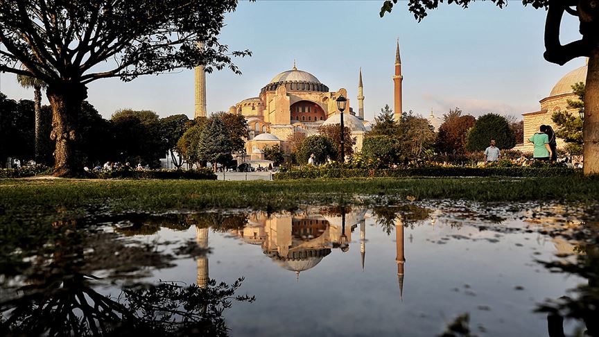 TÜGVA'dan Ayasofya için imza kampanyası