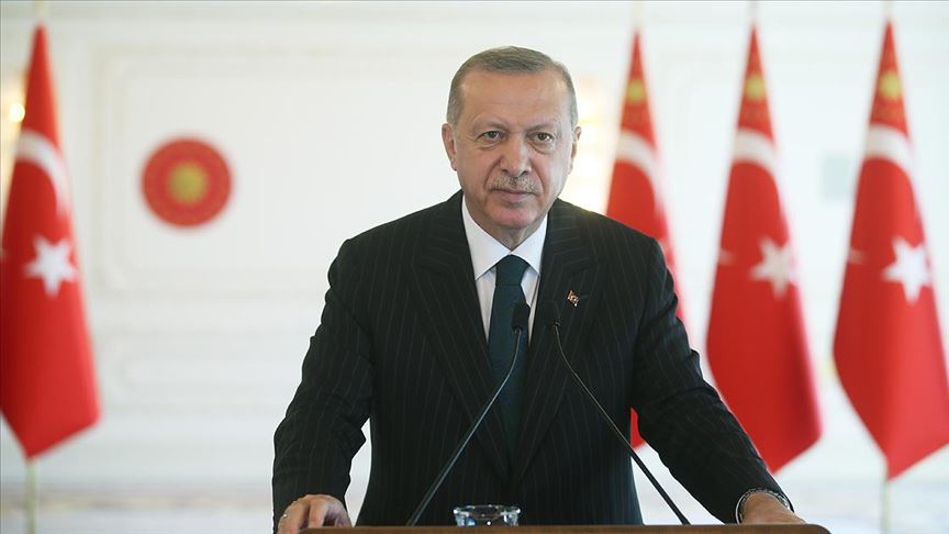 Erdoğan: Türkiye yeni dönemin parlayacak yıldızı olarak gösteriliyor
