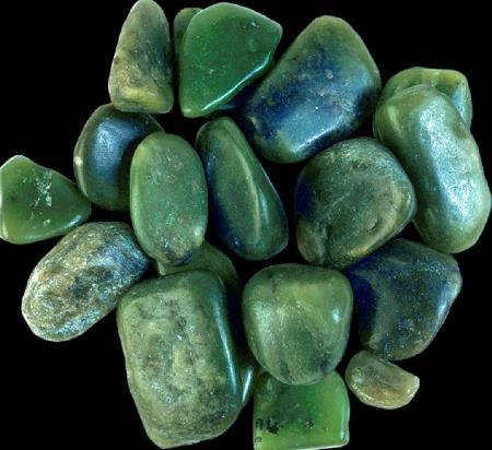 Yeşim taşı nedir?Yeşim taşı ne işe yarar?Yeşim taşının cilde faydası nedir?Yeşim taşının özellikleri nelerdir?Yeşim taşı nasıl oluşur?