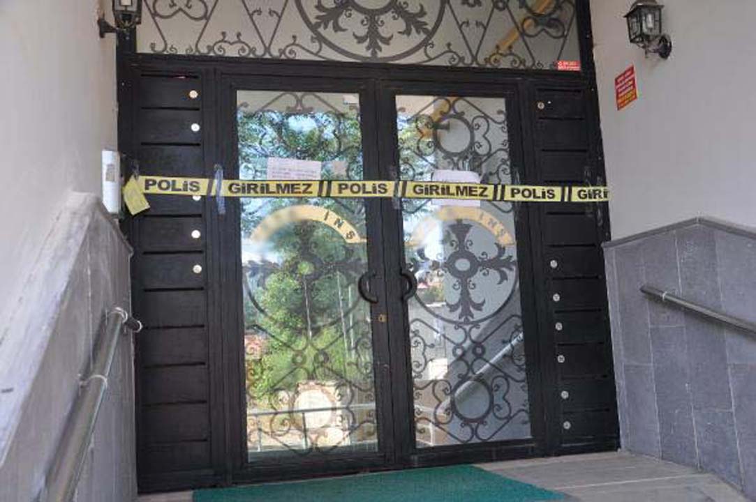 Gaziantep'te bir apartmanda koronavirüs şoku! 50'den fazla kişi karantinada