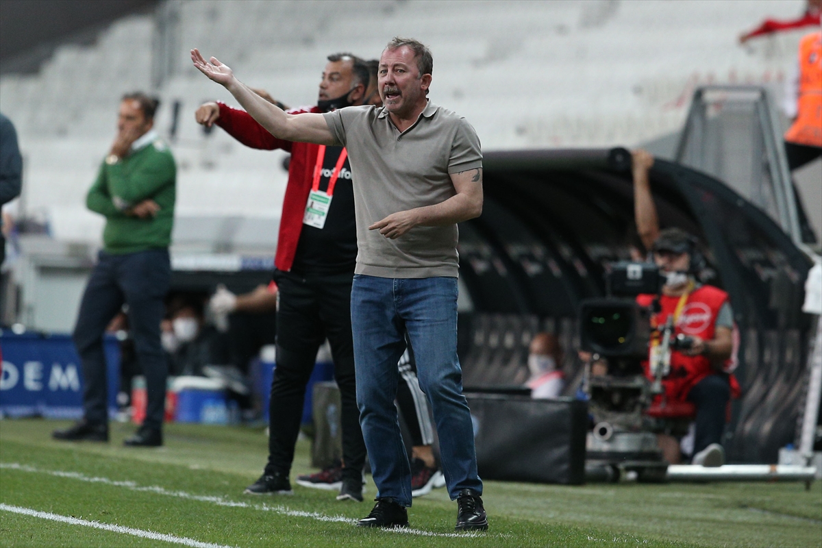 Sergen Yalçın, TFF'ye sert çıktı!