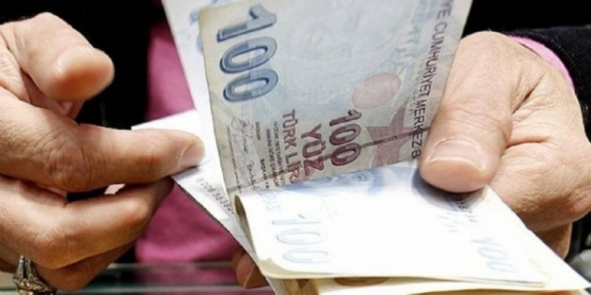 Bakan Selçuk açıkladı! İşte emeklilerin bayram ikramiyesinin ödeneceği tarih...