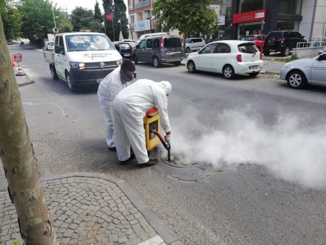 Larva mücadelesi dört aydır hız kesmeden devam ediyor