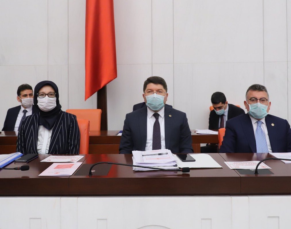 AK Parti Pendik'in Kurucu İlçe Başkanı ve Bartın Milletvekili Yılmaz Tunç, TBMM Adalet Komisyonu Başkanı oldu.