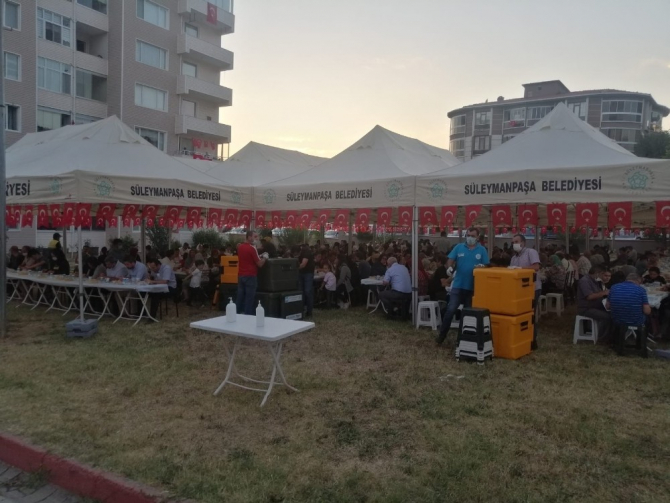 Şehidin baba evinde mevlit okutuldu