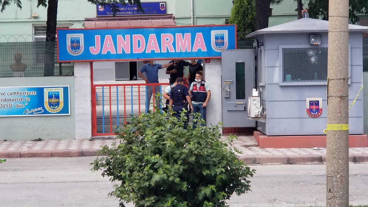 Jandarma Komutanlığı'na pompalı tüfekle saldırı!