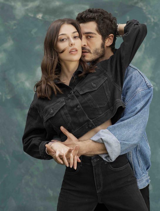 Burak Deniz ile Dilan Çiçek Deniz'den 'Yarım Kalan Aşklar' için ilk pozlar
