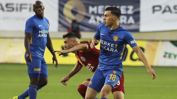 Fenerbahçe ve Galatasaray bir kez daha karşı karşıya!