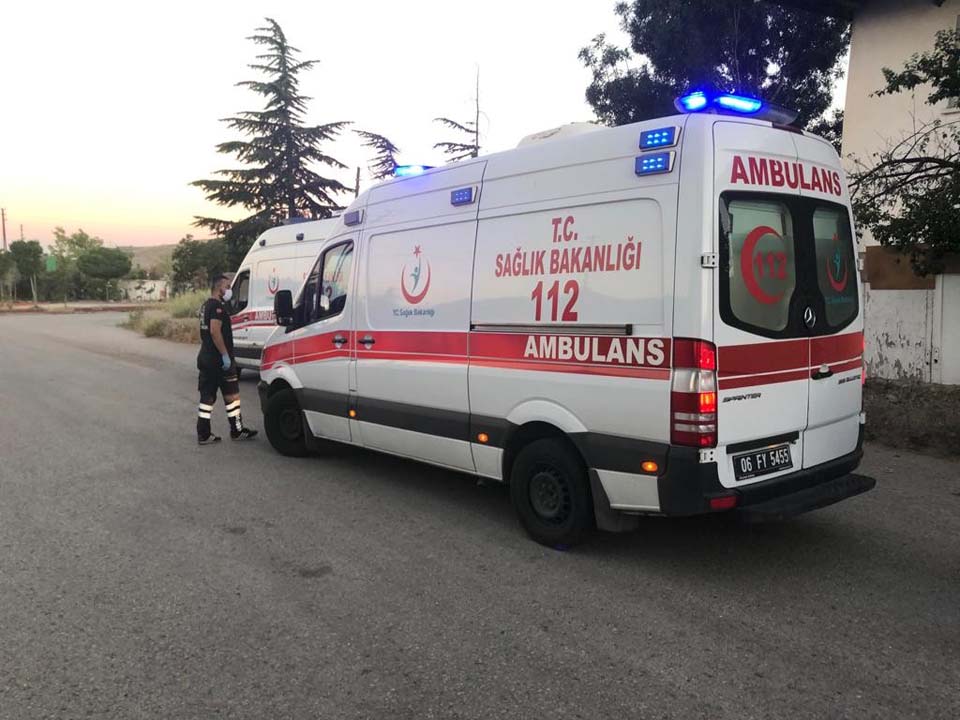 Elektrik kontağından çıkan yangın eşinin hayatına mâl oldu!