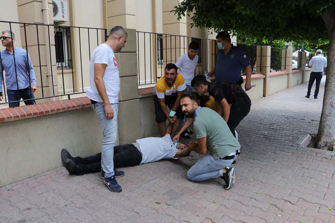 Adana Adliyesi'nde motosikletli saldırgan dehşet saçtı! 6 yaralı 