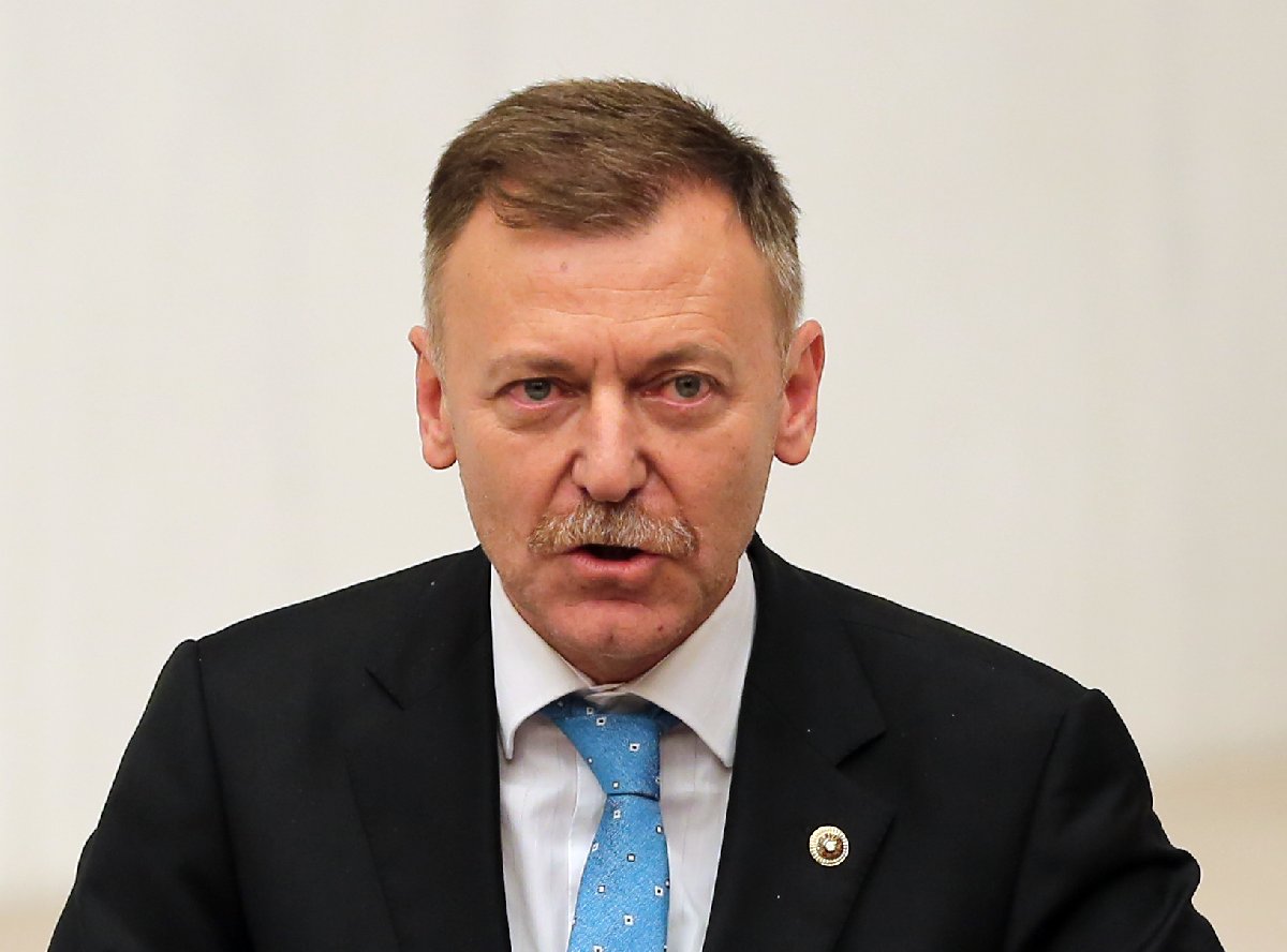 CHP Kurultayı ne zaman? Nerede? CHP Kurultayında kimler aday?