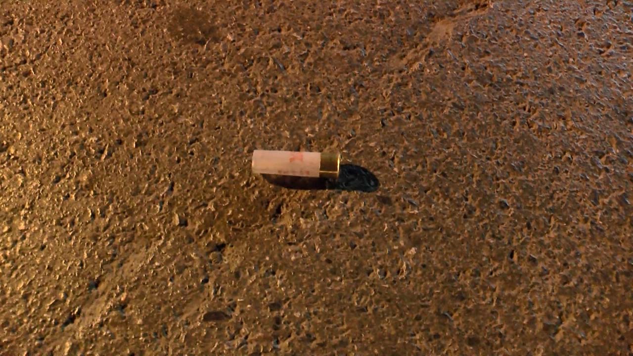 Pendik'te bir otomobil av tüfeğiyle kurşun yağmuruna tutuldu!