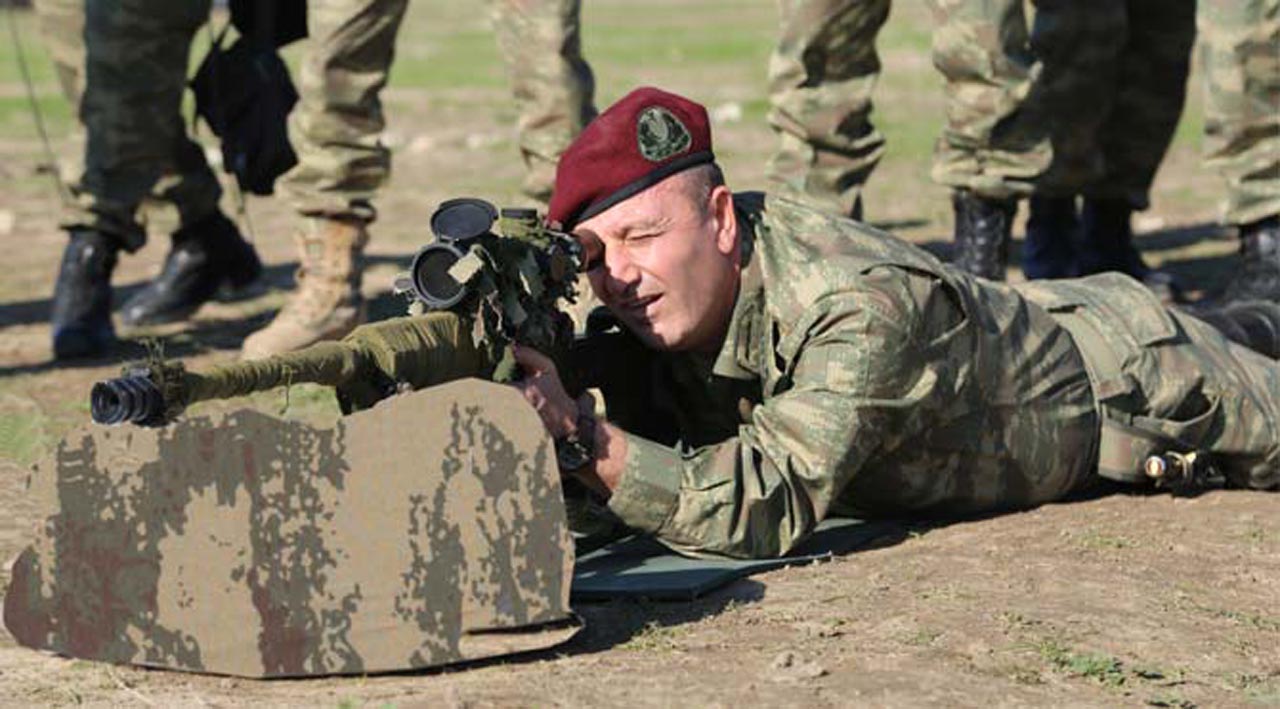 Zekai Aksakallı Kimdir, Nerelidir, Nerede Doğdu? Kaç yaşındadır? Görevi nedir?