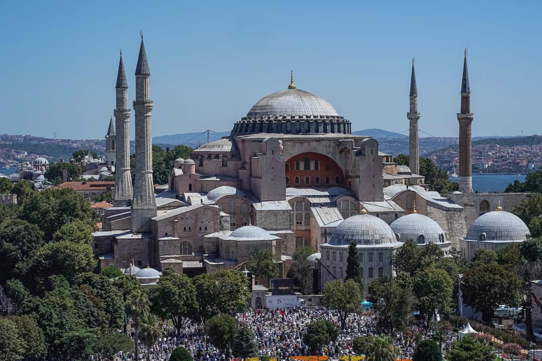 Ayasofya'nın açılışı için vatandaşlar erken saatlerde yola koyuldu!