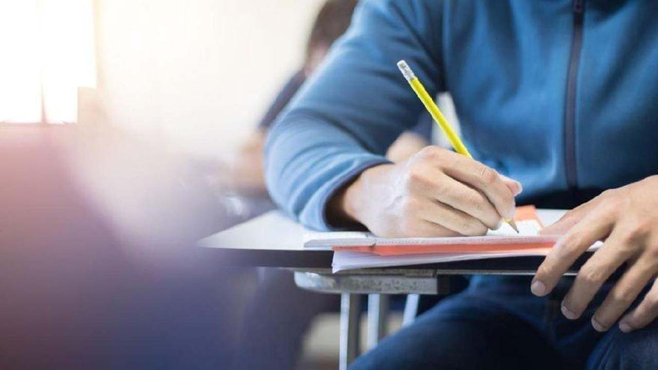 AÖL sınavı saat kaçta, sınav süresi ne kadar?