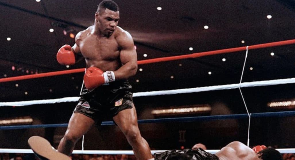 Mike Tyson 15 yıl sonra yeniden ringlerde!