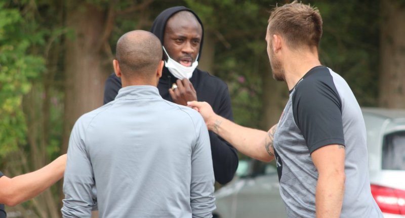 Yıldız futbolcu 4. lig ekibiyle antrenmanlara çıkıyor!