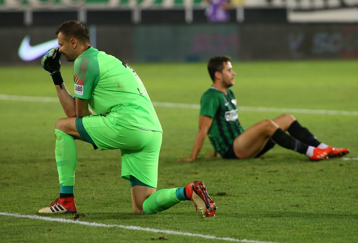 Fatih Karagümrük, Akhisarspor'u tek golle geçti