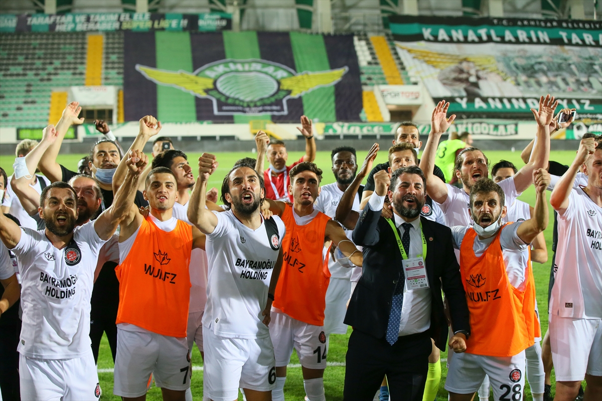 Fatih Karagümrük, Akhisarspor'u tek golle geçti