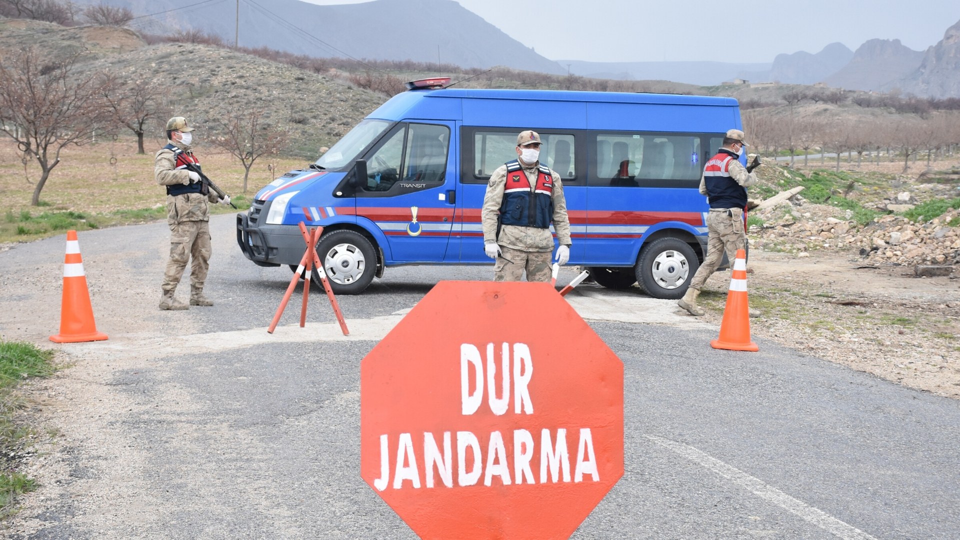 O ilimizde salgın önlenemiyor! 277 evde karantina uygulanacak