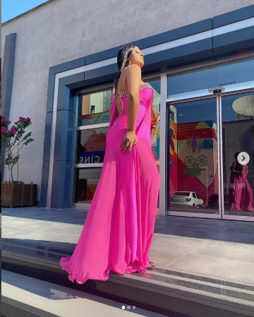 Solmaz Çiros son haliyle Kuaförüm Sensin programında boy gösterdi!