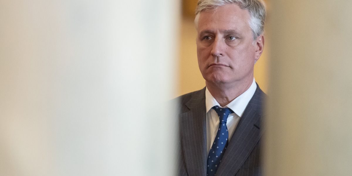 Trump'ın en yakınındaki isim koronavirüse yakalandı!