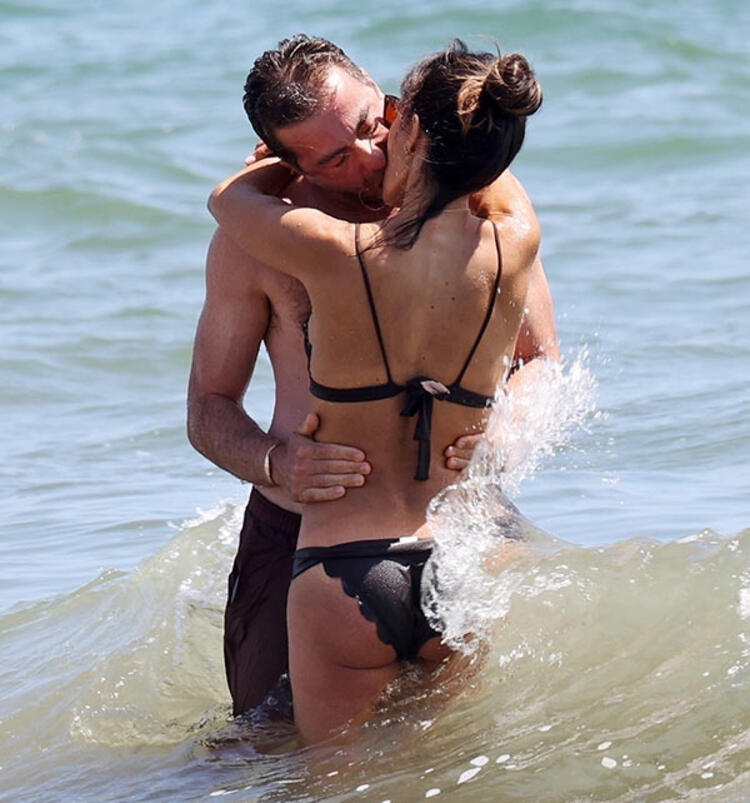 Jordana Brewster boşanma davası sürerken yeni bir aşka yelken açtı!