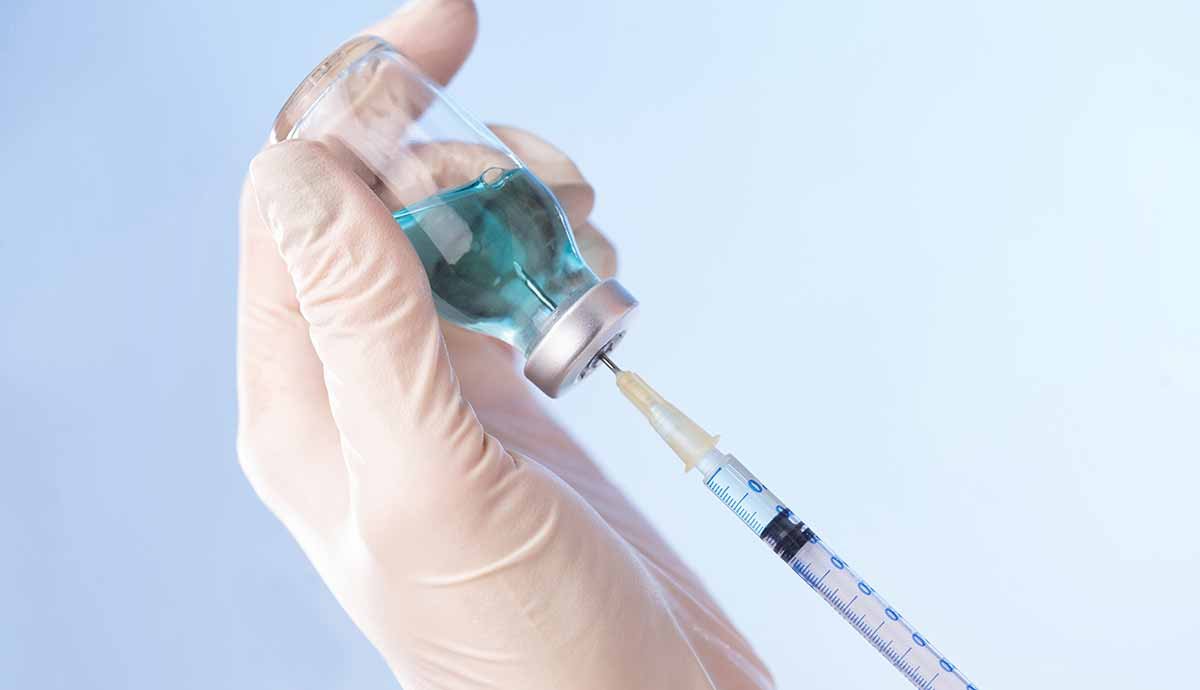 Kimler grip ve zatürre aşısı olmalı?